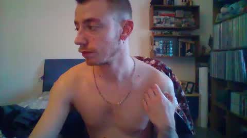Snapshot of slowlo98 chatting on 02/04/25, 11:27 Steven online show from 02/04/25, 11:27
