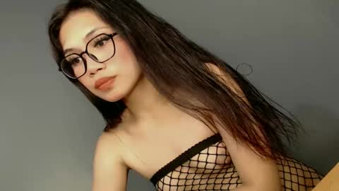 slut4attention online show from 11/18/25, 05:34