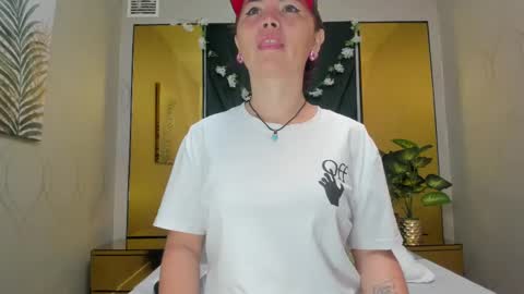 Paola  online show from 02/19/25, 11:28