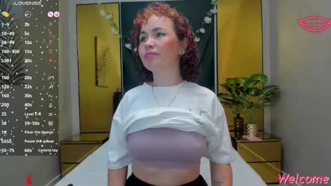 Paola  online show from 03/10/25, 11:21