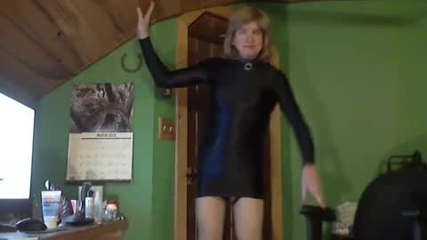 slutjennifertransxx online show from 03/10/25, 03:01