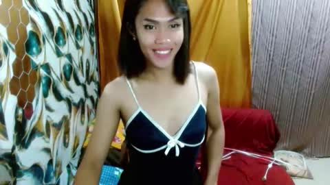 Snapshot of slutqueen_raz chatting on 03/12/26, 11:38 Raz online show from 03/12/26, 11:38