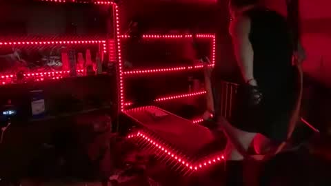 Snapshot of slutterware chatting on 12/21/25, 04:52 EagerTransBottom online show from 12/21/25, 04:52