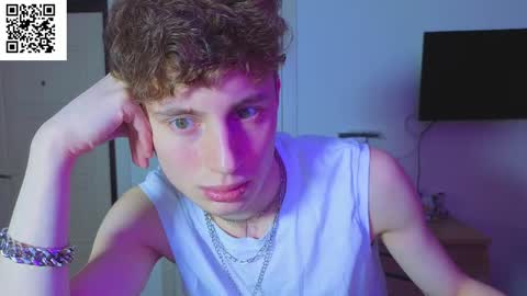 Snapshot of sluttsavage chatting on 04/02/26, 12:47 sluttsavage online show from 04/02/26, 12:47