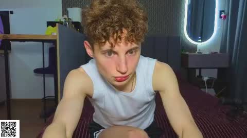 Snapshot of sluttsavage chatting on 07/21/26, 01:41 sluttsavage online show from 07/21/26, 01:41