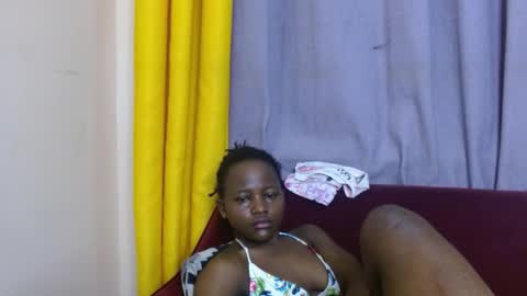 Snapshot of slutty_charmz chatting on 12/02/25, 08:37 Bree online show from 12/02/25, 08:37