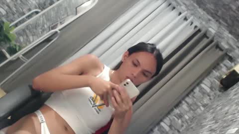 CHIE CHIE online show from 02/19/25, 11:04