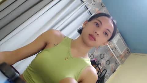 Snapshot of sluttychie chatting on 04/08/26, 11:21 CHIE CHIE online show from 04/08/26, 11:21