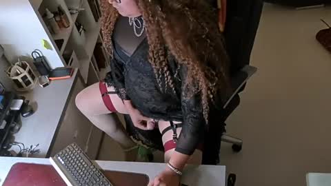 Snapshot of sluttygina1 chatting on 01/19/25, 02:28 sluttygina1 online show from 01/19/25, 02:28