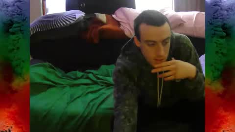 SS Bois online show from 12/01/25, 08:03