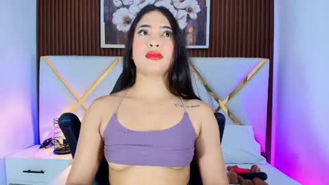 sluttyysucker_ online show from 05/06/26, 12:32