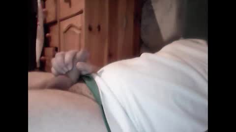 Snapshot of slutyboy1261 chatting on 01/05/25, 06:35 slutyboy1261 online show from 01/05/25, 06:35