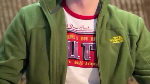 Snapshot of slvbcn75 chatting on 12/15/24, 07:31 slvbcn75 online show from 12/15/24, 07:31