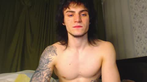 Gus online show from 11/23/25, 06:19