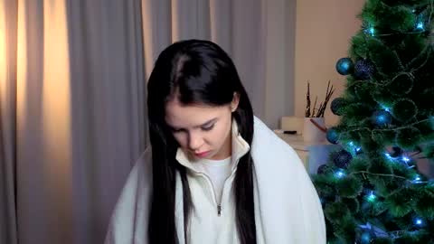 Lily online show from 01/12/26, 01:05