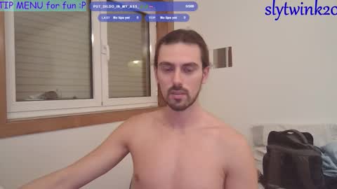slytwink20 online show from 09/14/25, 08:52