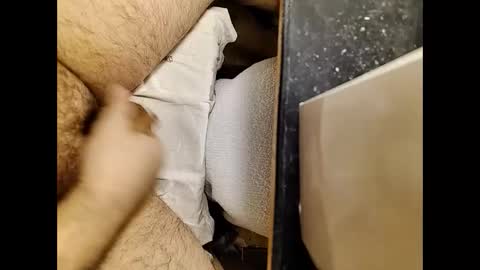 Snapshot of small_1986 chatting on 03/11/26, 03:23 transmisin gratuita bajo demanda free broadcast on demand online show from 03/11/26, 03:23