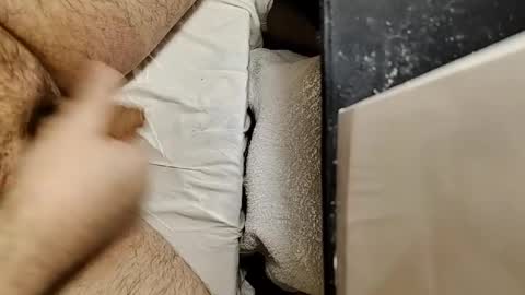 Snapshot of small_1986 chatting on 03/31/26, 11:49 transmisin gratuita bajo demanda free broadcast on demand online show from 03/31/26, 11:49