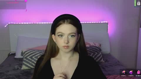 Emily online show from 03/10/25, 06:01