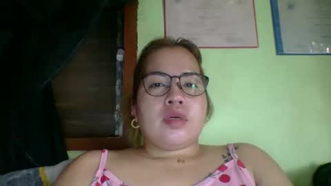 Snapshot of small_boobs59 chatting on 03/07/26, 03:47 Lovewella online show from 03/07/26, 03:47