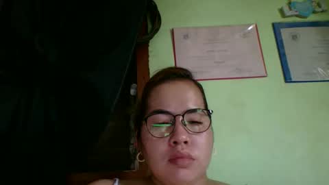 Snapshot of small_boobs59 chatting on 04/09/26, 02:44 Lovewella online show from 04/09/26, 02:44