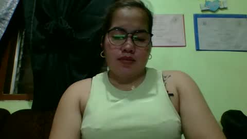 Snapshot of small_boobs59 chatting on 04/10/26, 03:06 Lovewella online show from 04/10/26, 03:06