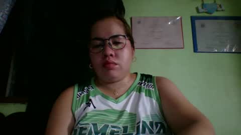 Snapshot of small_boobs59 chatting on 04/12/26, 02:16 Lovewella online show from 04/12/26, 02:16