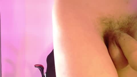 Small Hot19 online show from 11/16/25, 03:28