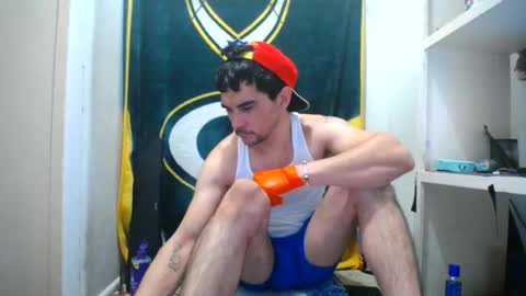 small wood21 online show from 02/02/26, 08:02