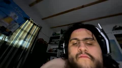 Snapshot of smalld1996 chatting on 04/06/26, 05:36 smalld1996 online show from 04/06/26, 05:36