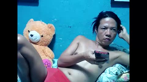 Snapshot of smallluncutc0ck chatting on 11/04/25, 05:28 jess online show from 11/04/25, 05:28