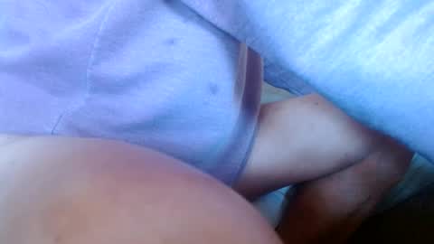 Snapshot of smallmalelass chatting on 02/19/25, 04:44 smallmalelass online show from 02/19/25, 04:44