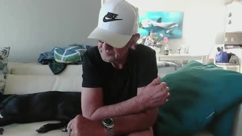 Daddy online show from 02/05/25, 09:29