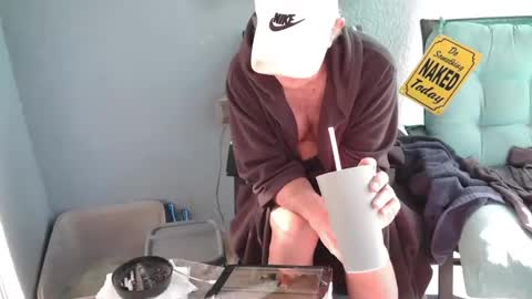 Daddy online show from 12/05/25, 03:20