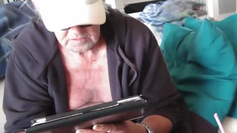 Snapshot of smallpenisbigtongue chatting on 02/24/26, 03:32 Daddy online show from 02/24/26, 03:32