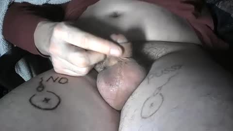 Snapshot of smallpenismwm chatting on 02/01/25, 12:07 pussyfree4eva online show from 02/01/25, 12:07