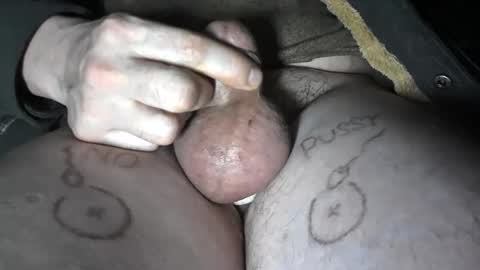 Snapshot of smallpenismwm chatting on 02/12/25, 07:13 pussyfree4eva online show from 02/12/25, 07:13