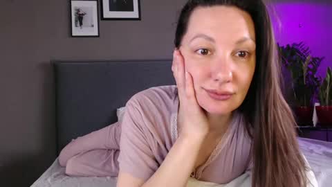 Anna no bbbbybybbabebyy just Anna. And dont call me mom please. online show from 03/07/25, 05:08