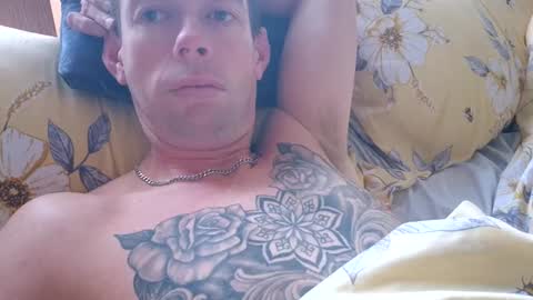 smallville456 online show from 10/04/25, 07:39