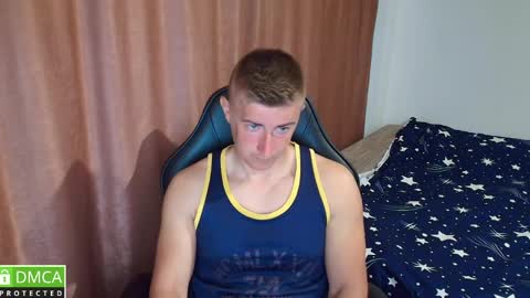 Snapshot of smanking22 chatting on 04/21/26, 05:03 smanking22 online show from 04/21/26, 05:03