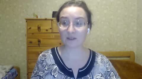 smart_rose online show from 02/10/25, 09:47