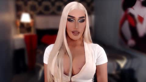 Snapshot of smasherqueen chatting on 02/06/26, 06:44 smasherqueen online show from 02/06/26, 06:44