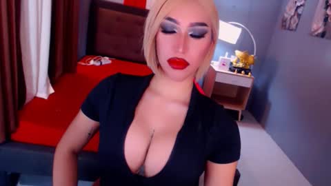 smasherqueen online show from 05/06/26, 12:32