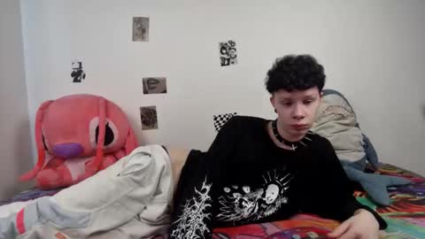 Snapshot of smcompany02 chatting on 04/08/26, 08:03 CactusGnom online show from 04/08/26, 08:03