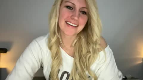 smexxii93 online show from 01/14/26, 04:07