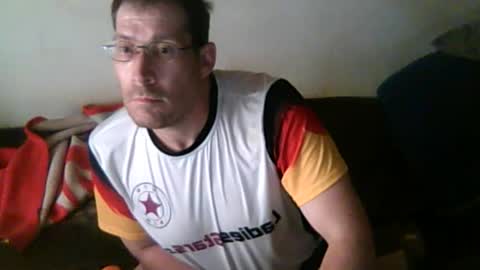 Snapshot of smi35 chatting on 07/13/26, 11:46 smi35 online show from 07/13/26, 11:46