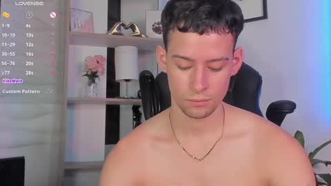 Snapshot of smiith_jade chatting on 02/20/25, 01:36 Jade Smiith online show from 02/20/25, 01:36