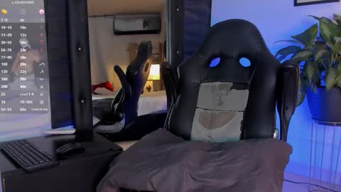 Snapshot of smiith_jade chatting on 10/27/25, 11:31 Jade Smiith online show from 10/27/25, 11:31