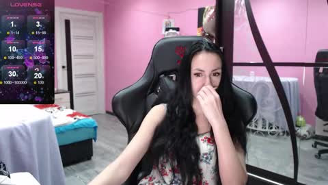 smile_cute_fox online show from 11/14/25, 11:31