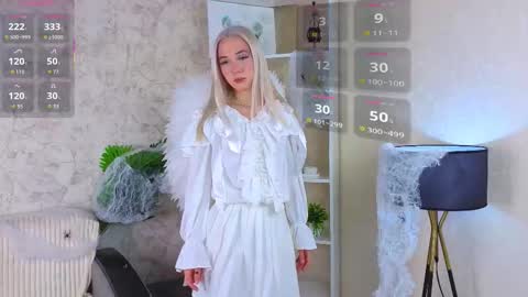 The girl from the dream by name Mary online show from 10/26/25, 04:35